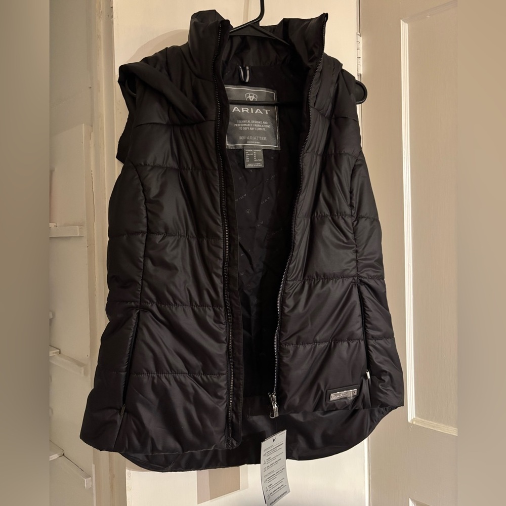 Ariat Black Puffer Vest